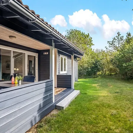 Loekea - 800m From The Sea By Interhome Semesterbostad