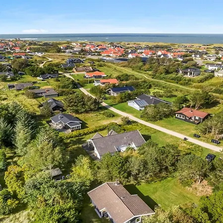 Loekea - 800m From The Sea By Interhome Dom wakacyjny *